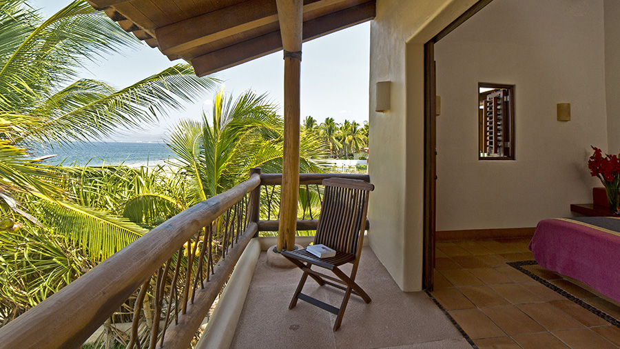 Playa Blanca Beachfront Villa