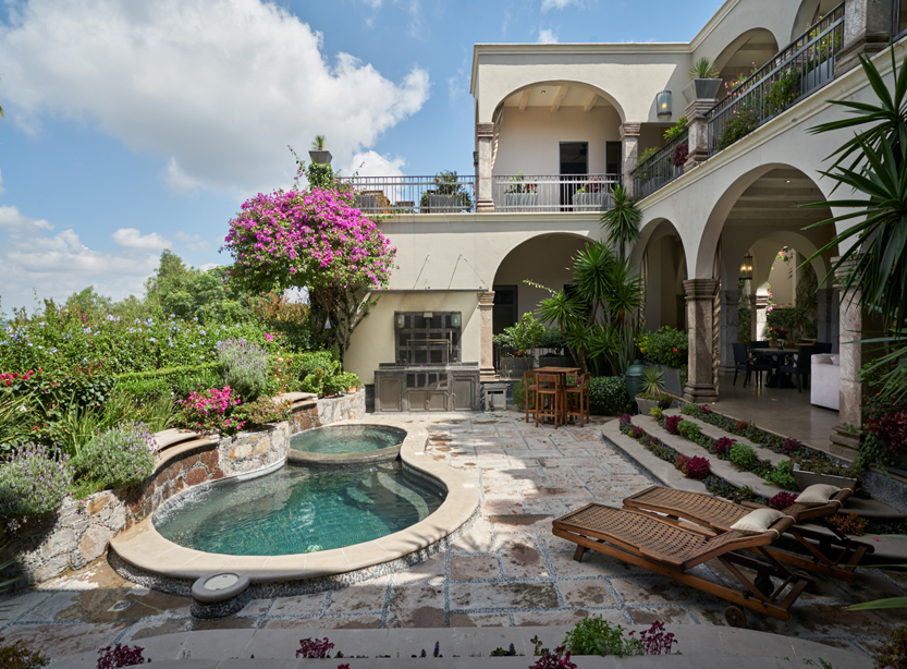 CDR CHRISTIE'S SAN MIGUEL CASA KEY HE